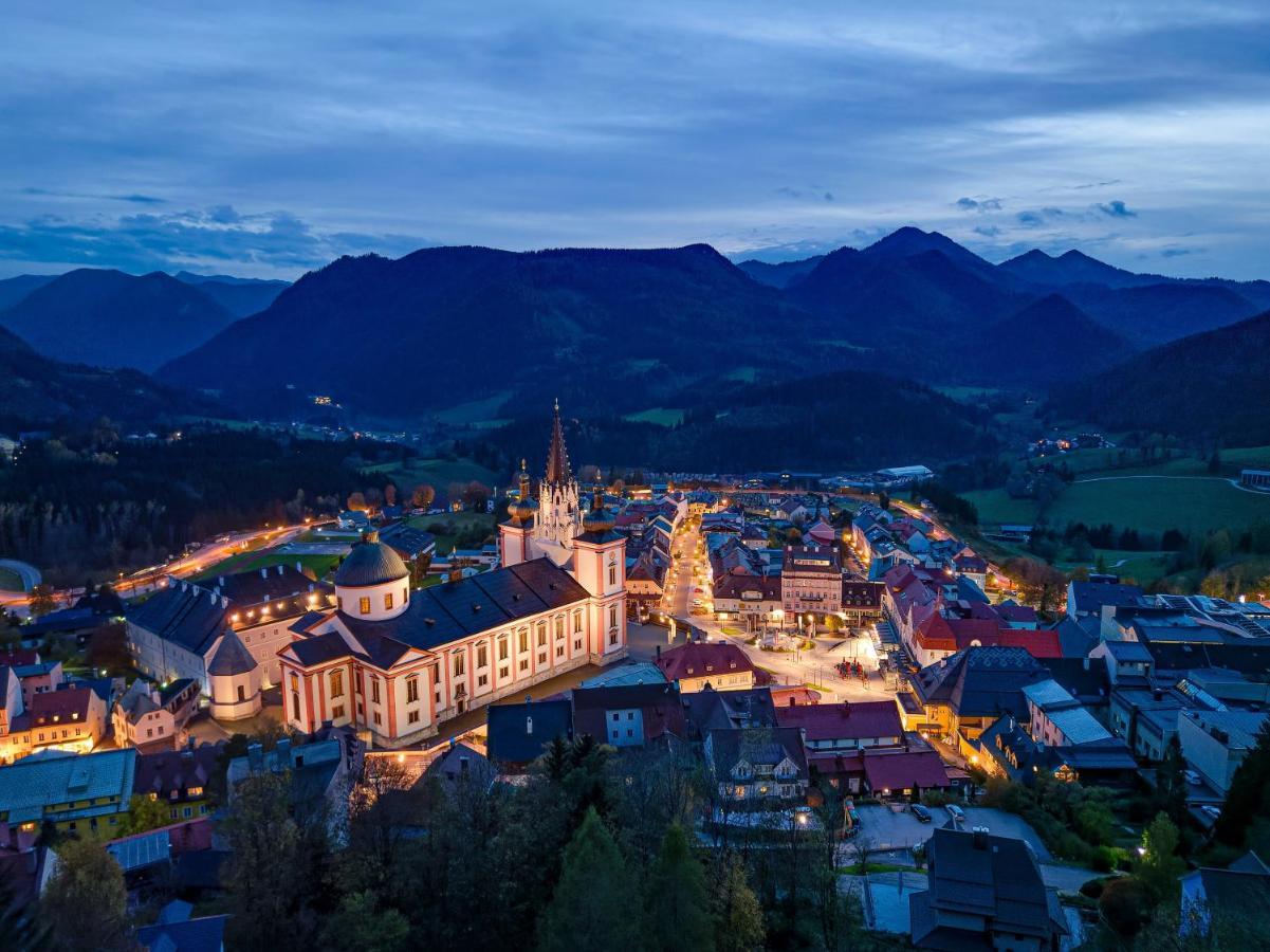 Hideaway Hotel Montestyria Chalets & Suiten Mariazell Esterno foto